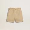 Pantaloncini da bambina color sabbia con logo ricamato