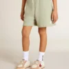 Pantaloncini verde chiaro con stella bianca