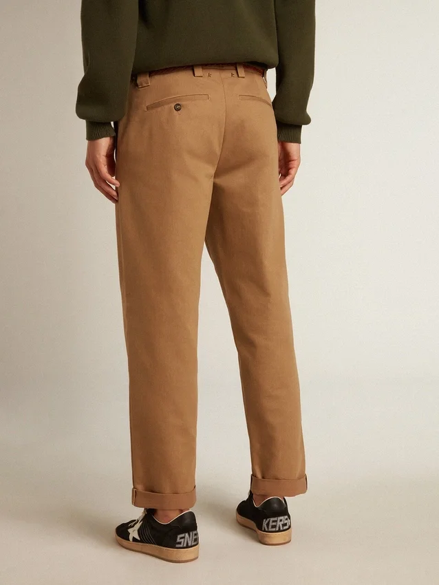 Pantaloni chino beige kaki della Golden Collection