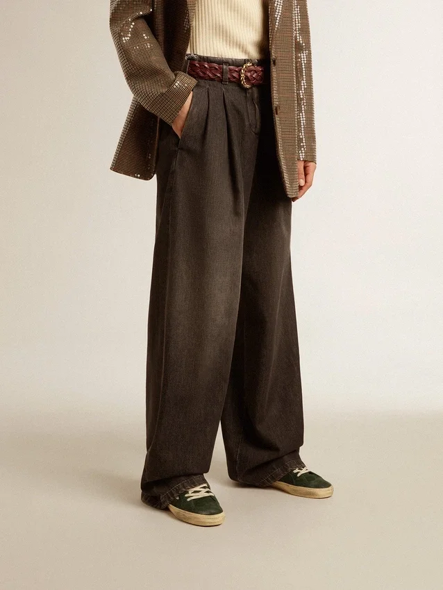 Pantaloni da donna in cotone con lavaggio medio