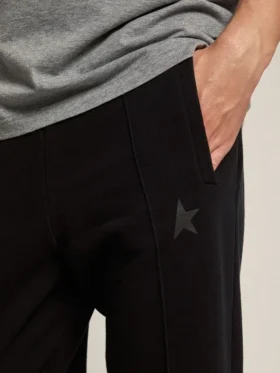 Pantaloni da jogging da uomo neri con stella sul davanti