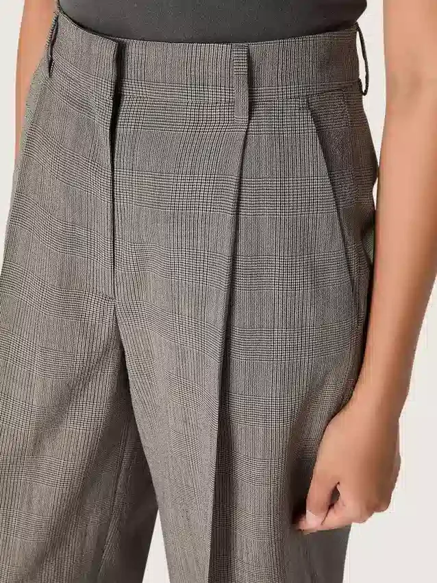 Pantaloni oversize da donna con motivo a quadri Prince of Wales grigio
