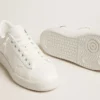 Purestar da donna a base biologica con stella bianca e linguetta sul tallone con effetto specchio