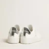 Purestar da donna a base biologica con stella bianca e linguetta sul tallone con effetto specchio
