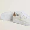 Purestar da donna con stella in pelle bianca e linguetta sul tallone con cristalli marroni