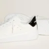 Purestar da donna con stella in pelle e linguetta sul tallone in vernice nera