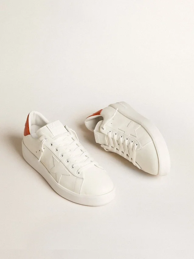 Purestar da uomo con stella in pelle bianca e linguetta sul tallone arancione