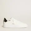 Purestar da uomo con stella in pelle e linguetta sul tallone in vernice nera
