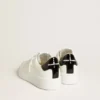 Purestar da uomo con stella in pelle e linguetta sul tallone in vernice nera
