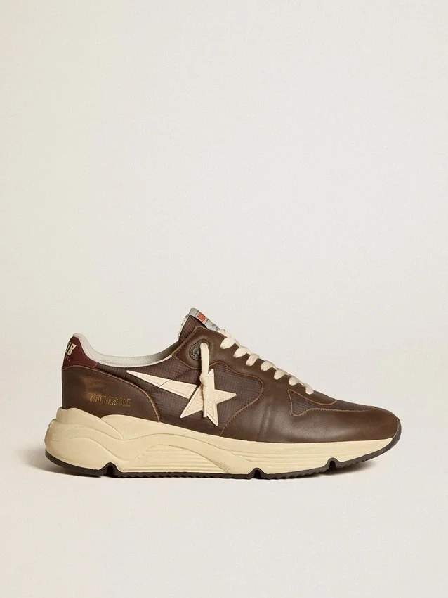 Running Sole in nylon e pelle con stella in TPU e linguetta sul tallone in nabuk