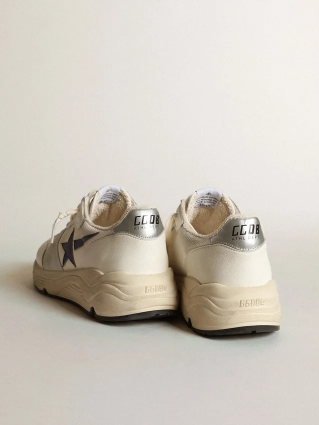 Running Sole in pelle bianca e rete con stella in pelle laminata blu