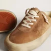 Sabot da uomo Space-Star in pelle scamosciata color tabacco con stella traforata