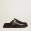 Sabot Lucy da donna in pelle nera lucida con fibbia in metallo dorato