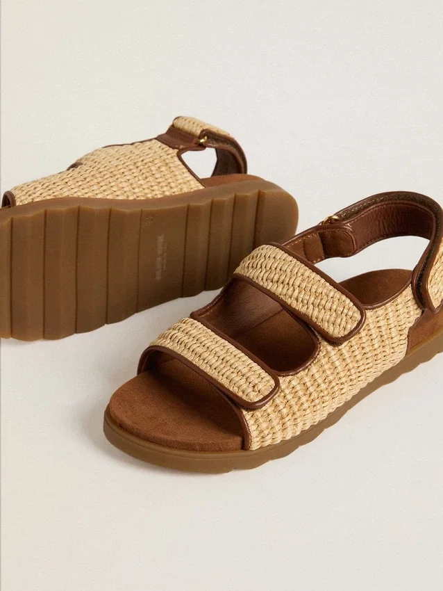 Sandali Noa Young in rafia beige e pelle marrone
