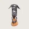 Sandali piatti da donna con motivo paisley blu scuro e dettagli gioiello