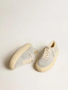 Scarpe da donna Space-Star in pelle scamosciata grigio ghiaccio con fodera in montone