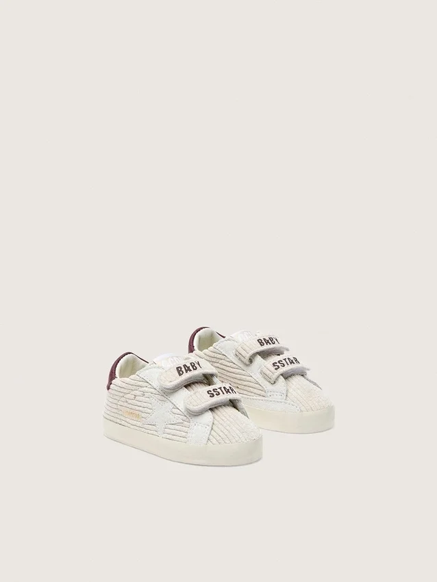 Scarpe da neonato in velluto con stella in pelle scamosciata bianca e linguetta sul tallone in pelle bordeaux