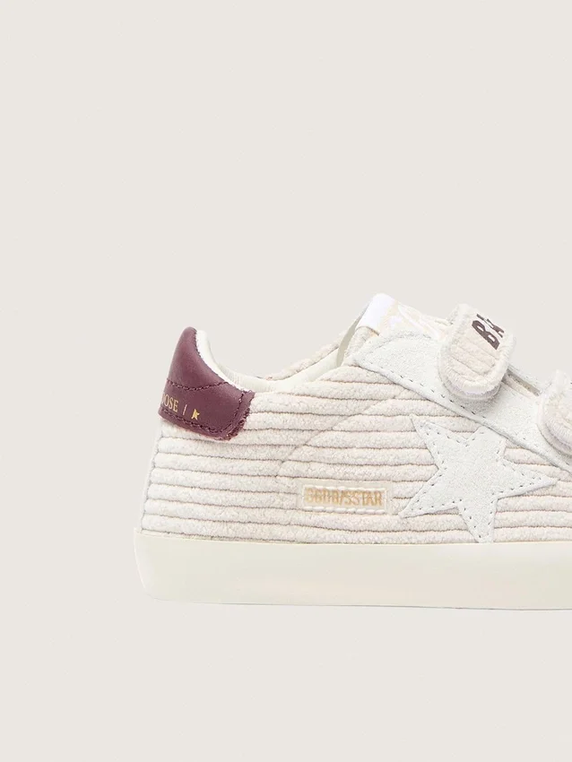 Scarpe da neonato in velluto con stella in pelle scamosciata bianca e linguetta sul tallone in pelle bordeaux
