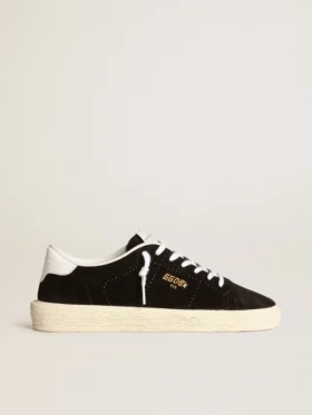 Scarpe da tennis da donna in pelle scamosciata nera con linguetta sul tallone in pelle bianca