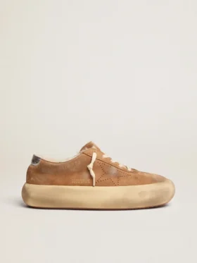 Scarpe Space-Star da donna in pelle scamosciata color tabacco con fodera in shearling