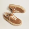 Scarpe Space-Star da donna in pelle scamosciata color tabacco con fodera in shearling