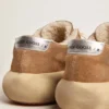 Scarpe Space-Star da donna in pelle scamosciata color tabacco con fodera in shearling