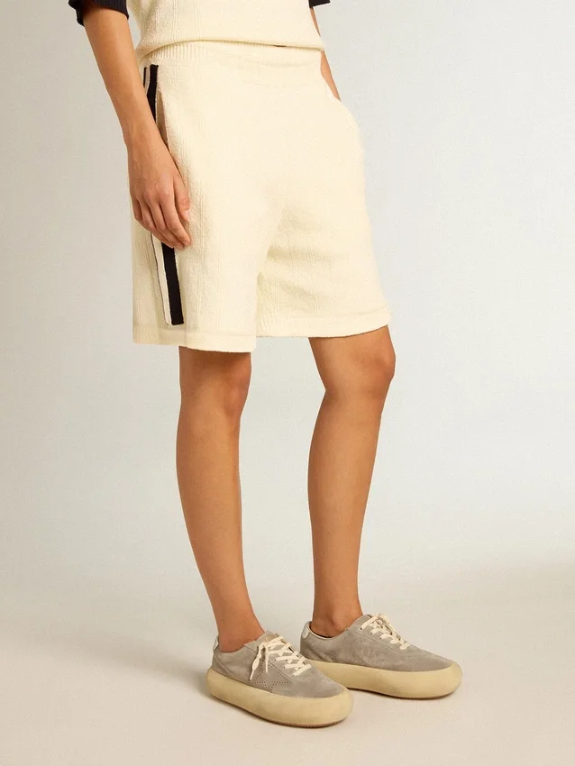 Scarpe Space-Star da donna in pelle scamosciata grigio ghiaccio con stella traforata