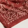 Sciarpa bordeaux con motivo paisley