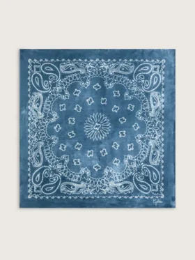 Sciarpa della Golden Collection in blu denim con motivo paisley
