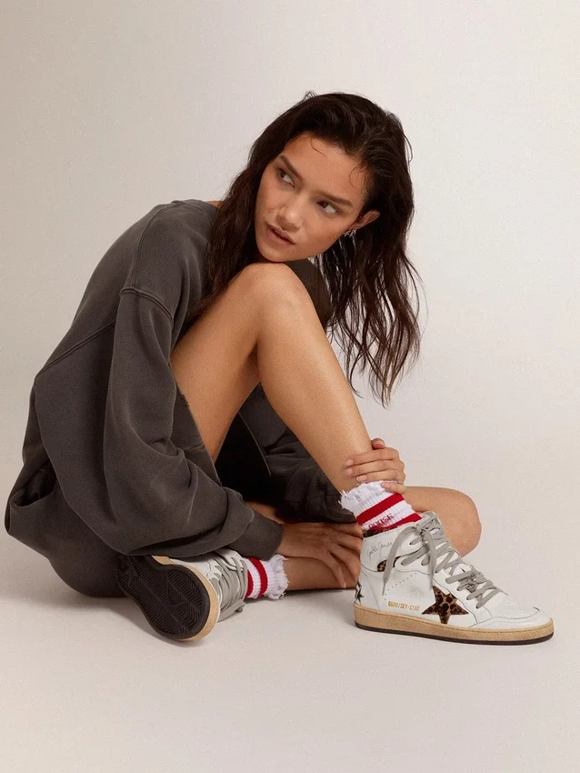 Sky-Star da donna con firma e inserti in pelle di pony con stampa leopardata