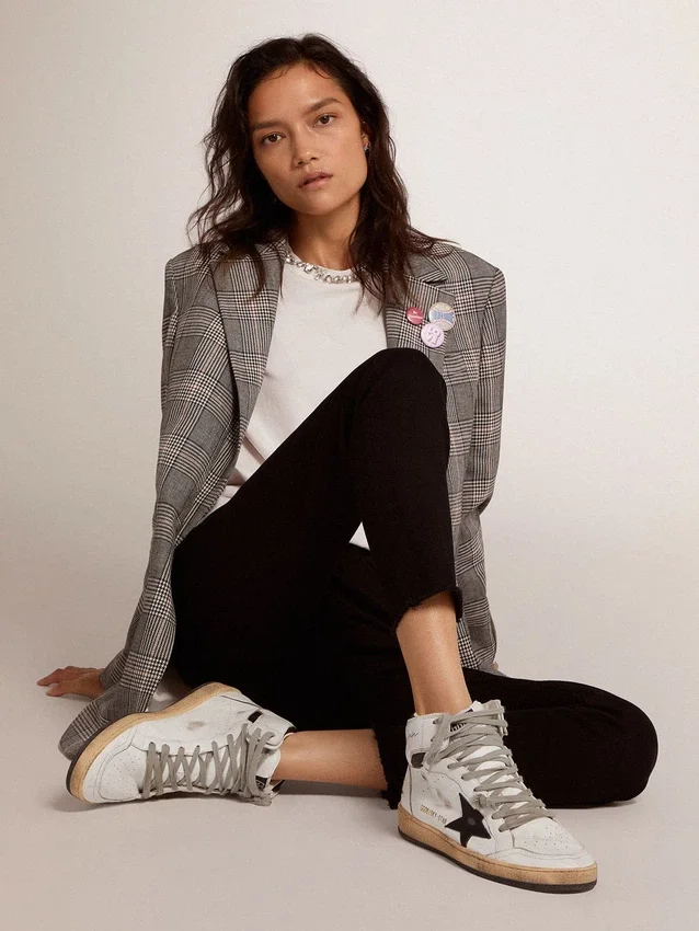 Sky-Star da donna con firma sulla caviglia e inserti neri