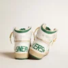Sky-Star in pelle bianca con stella in pelle verde