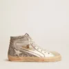 Slide da donna con tomaia in pelle laminata e glitter argento