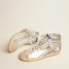 Slide da donna con tomaia in pelle laminata e glitter argento