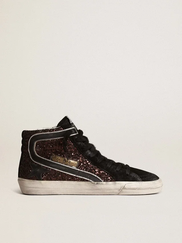 Slide in glitter marrone con stella in pelle nera e dettagli luccicanti