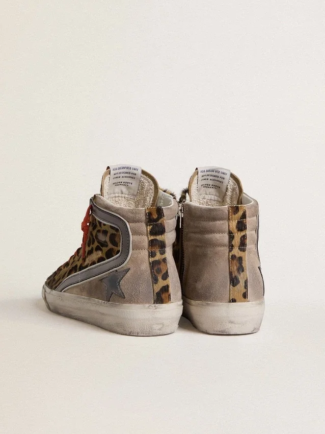 Slide LTD da donna in pelle di pony con stampa leopardata, stella in pelle metallizzata e dettagli luccicanti