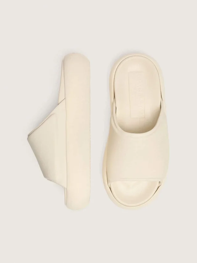 Slip-on Space-Star da donna in pelle bianca