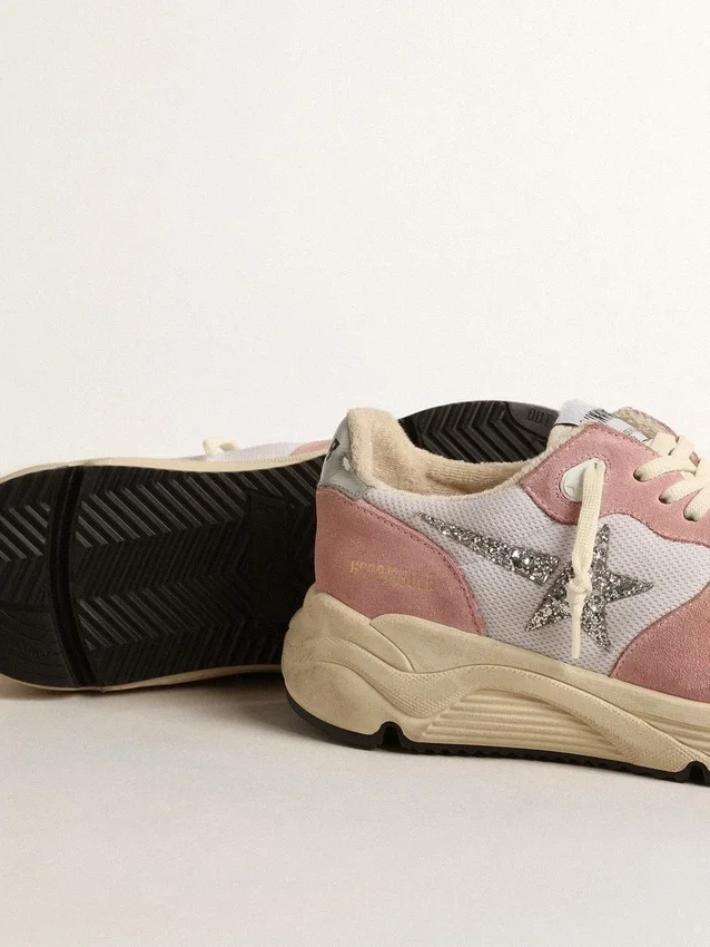 Sneaker da donna con Running Sole in mesh grigio e pelle scamosciata con stella glitterata argento