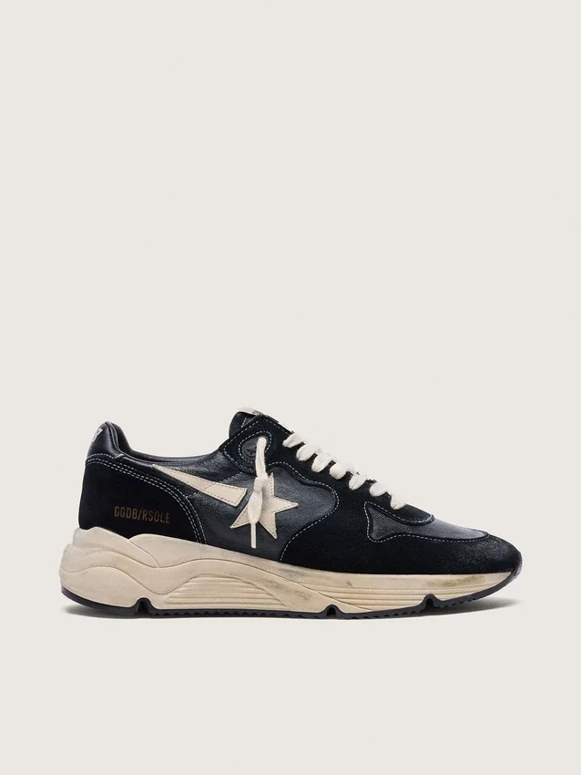Sneaker da donna con Running Sole in nappa e pelle scamosciata nere