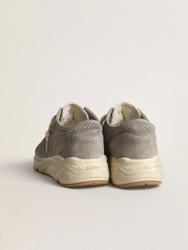 Sneaker da donna con Running Sole in pelle scamosciata grigia, stella in pelle scamosciata grigia e linguetta sul tallone