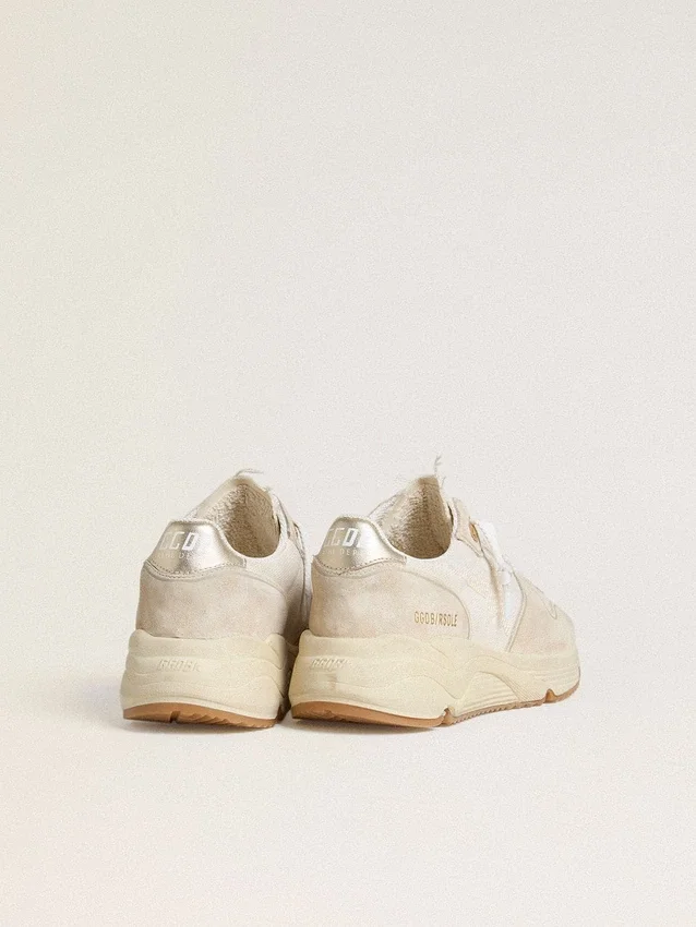 Sneaker da donna con Running Sole in tela, stella beige e linguetta sul tallone in pelle metallizzata platino