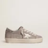 Sneakers Hi Star da donna in pelle scamosciata beige con stella in pelle laminata e linguetta del tacco glitterata