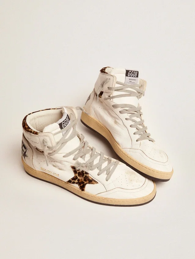 Sneakers Sky-Star con firma sulla caviglia e inserti in pelle di pony con stampa leopardata