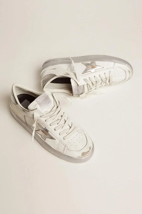 Sneakers Stardan con stella in pelle metallizzata argento e linguetta sul tallone