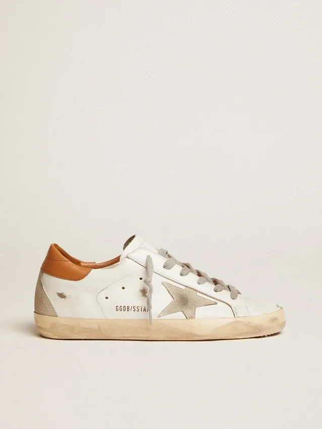 Sneakers Super-Star da donna con stella in pelle scamosciata e linguetta marrone sul tallone