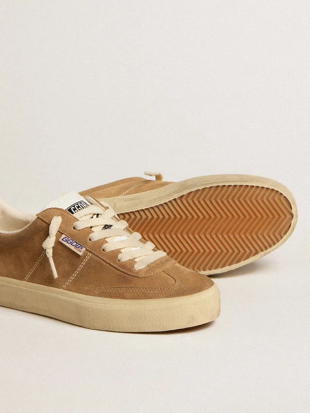 Soul Star da donna in pelle scamosciata color cammello con linguetta e tallone in pelle bianca