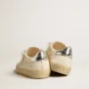 Soul Star in nappa bianca con linguetta sul tallone in pelle argento metallizzato