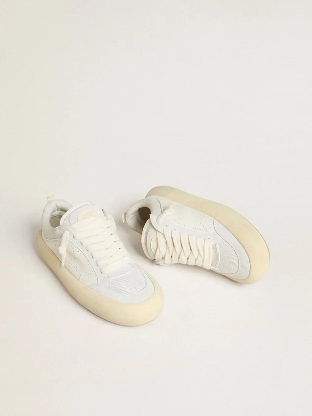 Space-Star Cube da donna in pelle bianca con stella traforata