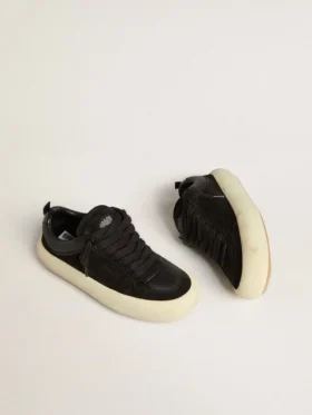 Space-Star Cube da donna in pelle scamosciata nera con stella traforata