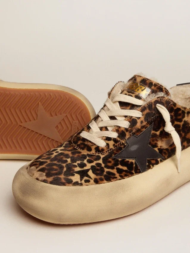 Scarpe Space-Star da donna in pelle di pony con stampa animalier e fodera in shearling